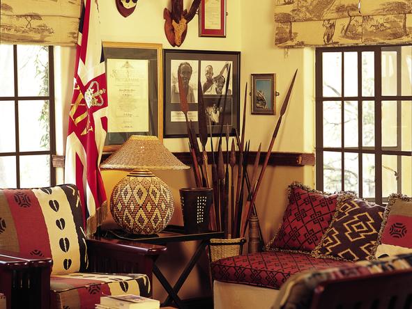 Fugitives' Drift Lodge - Sitting Area